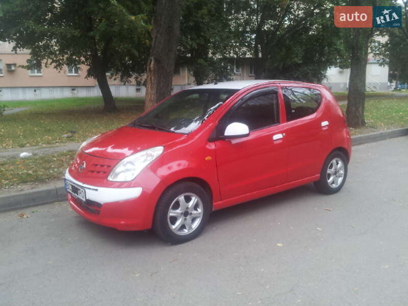 Хетчбек Nissan Pixo 2010 в Харкові