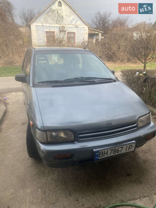 Мінівен Nissan Prairie 1988 в Одесі