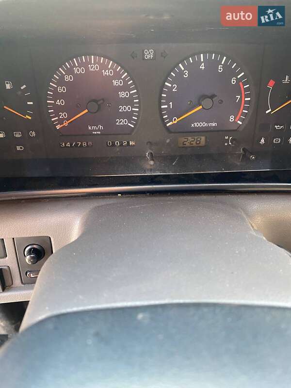 Минивэн Nissan Prairie 1993 в Хмельницком