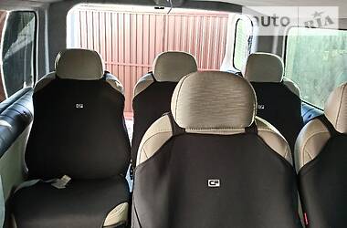 Вантажопасажирський фургон Nissan Primastar 2003 в 
