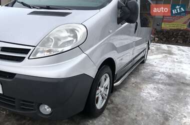 Минивэн Nissan Primastar 2014 в 