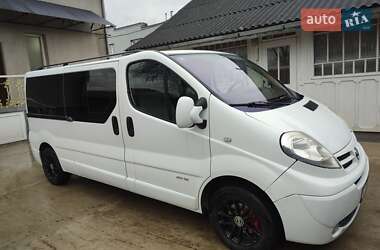 Минивэн Nissan Primastar 2010 в 