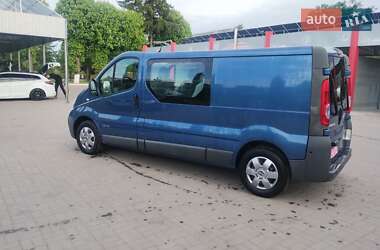 Вантажопасажирський фургон Nissan Primastar 2010 в 