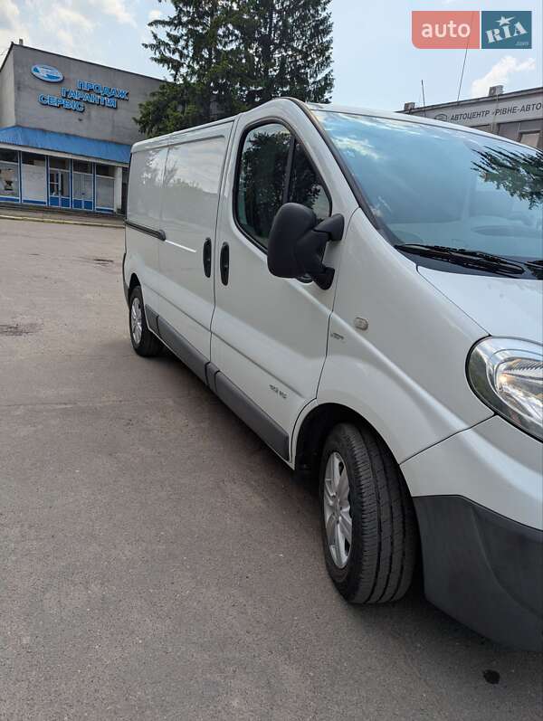Грузовой фургон Nissan Primastar 2014 в Ровно