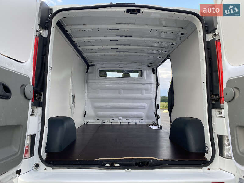 Грузовой фургон Nissan Primastar 2013 в Радивилове