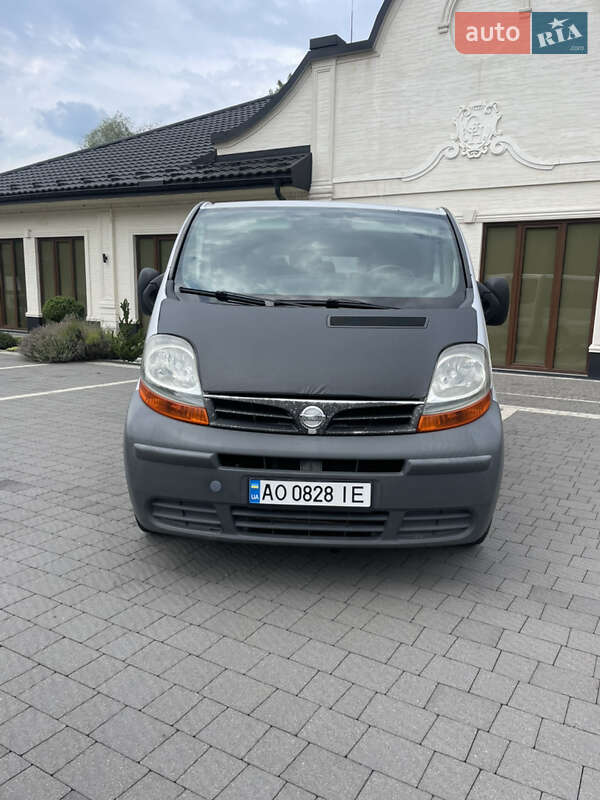 Nissan Primastar 2003