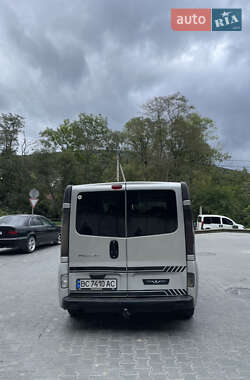 Минивэн Nissan Primastar 2006 в 