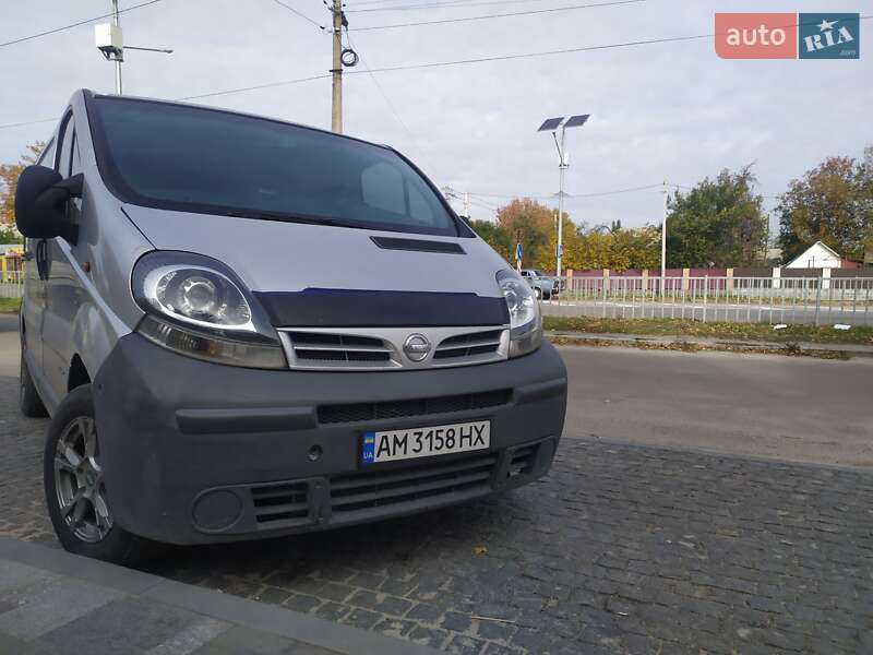 Вантажний фургон Nissan Primastar 2004 в Житомирі
