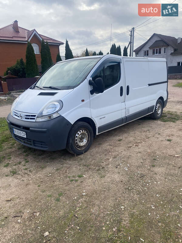 Вантажний фургон Nissan Primastar 2006 в 