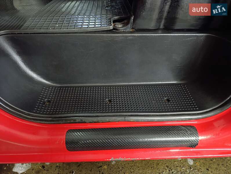 Грузовой фургон Nissan Primastar 2010 в Делятине фото 21 Грузовой фургон Nissan Primastar 2010 в Делятине