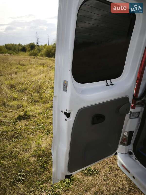Минивэн Nissan Primastar 2010 в Калуше фото 31 Минивэн Nissan Primastar 2010 в Калуше