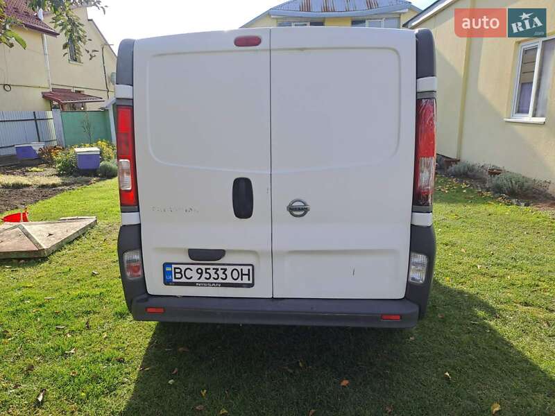 Вантажний фургон Nissan Primastar 2010 в Львові