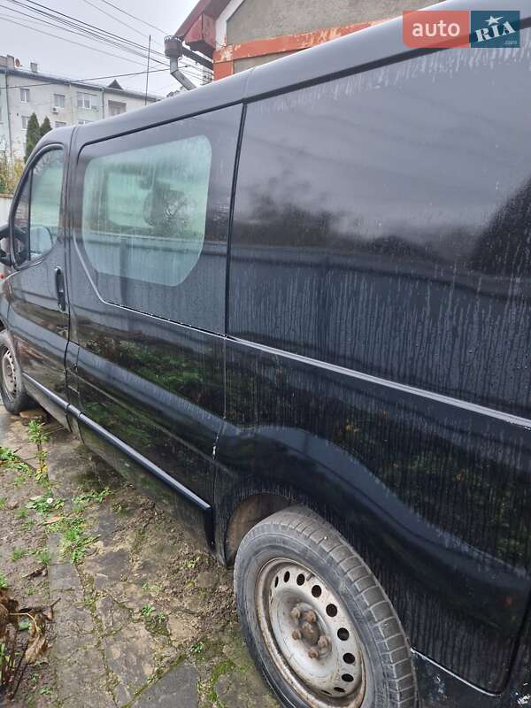 Мінівен Nissan Primastar 2005 в Чернівцях