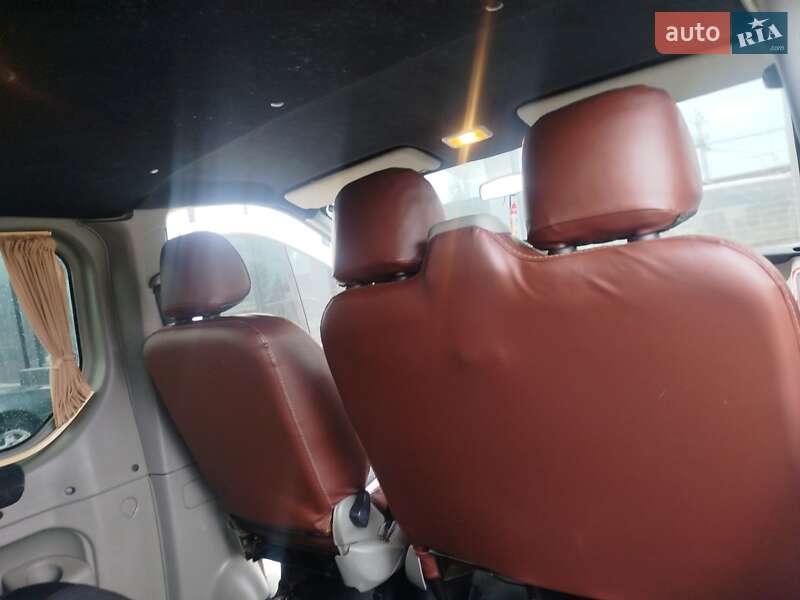 Минивэн Nissan Primastar 2008 в Нетешине