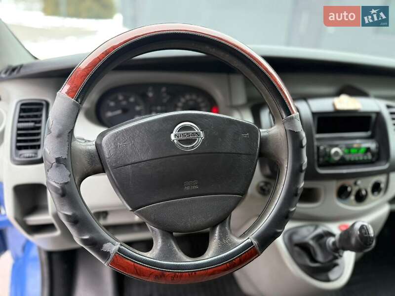 Мінівен Nissan Primastar 2003 в Кам'янець-Подільському