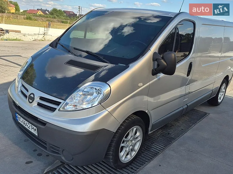 Nissan Primastar 2011