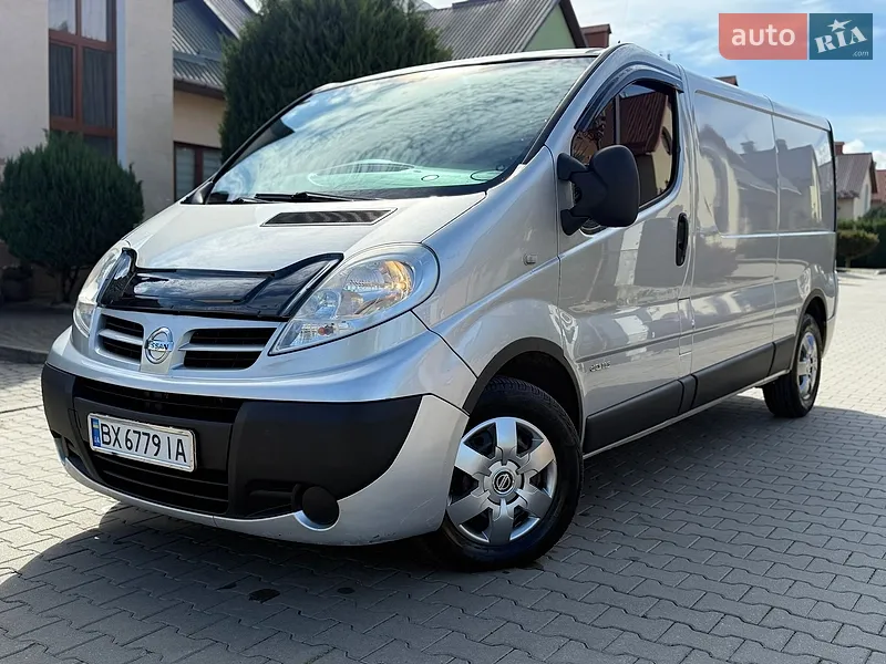 Nissan Primastar 2012