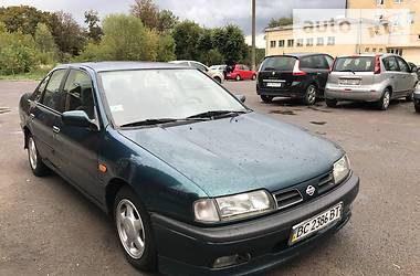 Седан Nissan Primera 1996 в Львове