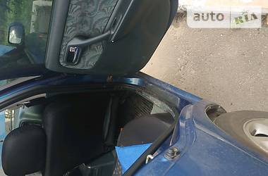 Седан Nissan Primera 1999 в 