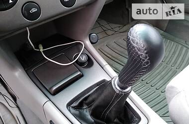 Седан Nissan Primera 2001 в 
