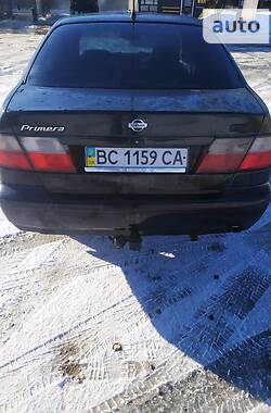 Седан Nissan Primera 1997 в Львове