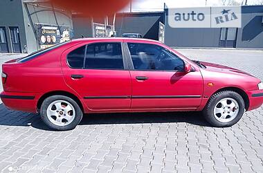 Хэтчбек Nissan Primera 1997 в Черновцах