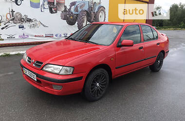 Седан Nissan Primera 1997 в Каменец-Подольском