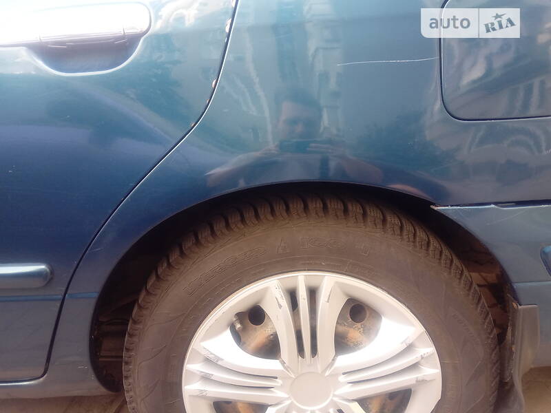 Універсал Nissan Primera 1998 в Южному