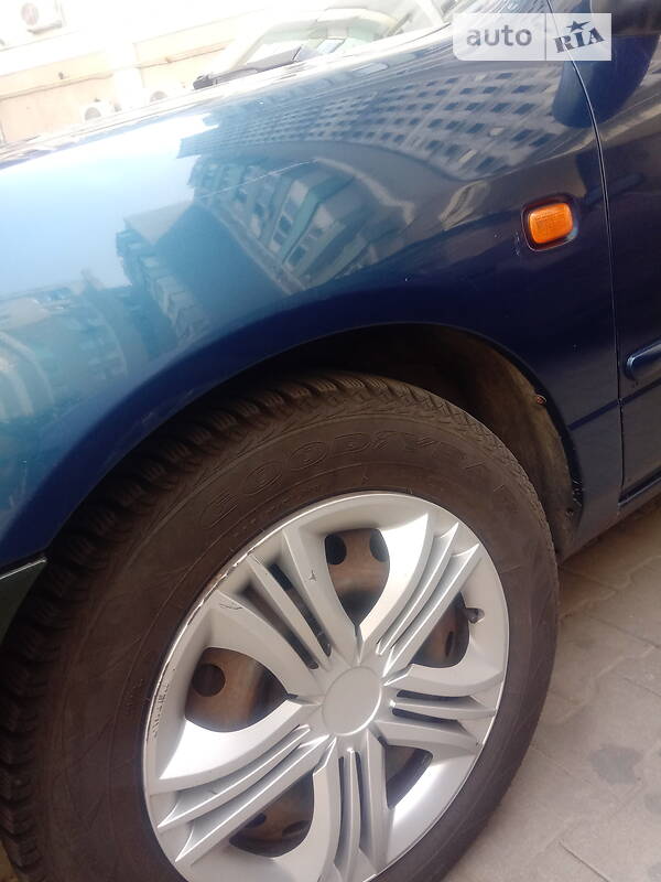 Універсал Nissan Primera 1998 в Южному