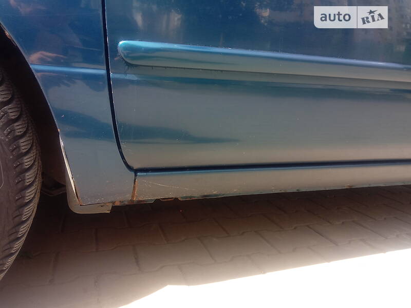 Універсал Nissan Primera 1998 в Южному