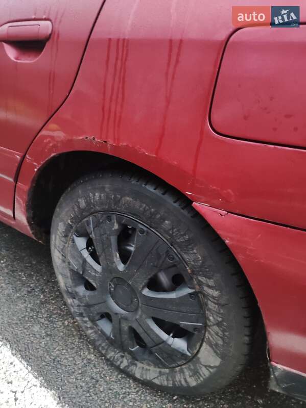 Седан Nissan Primera 1999 в Дніпрі