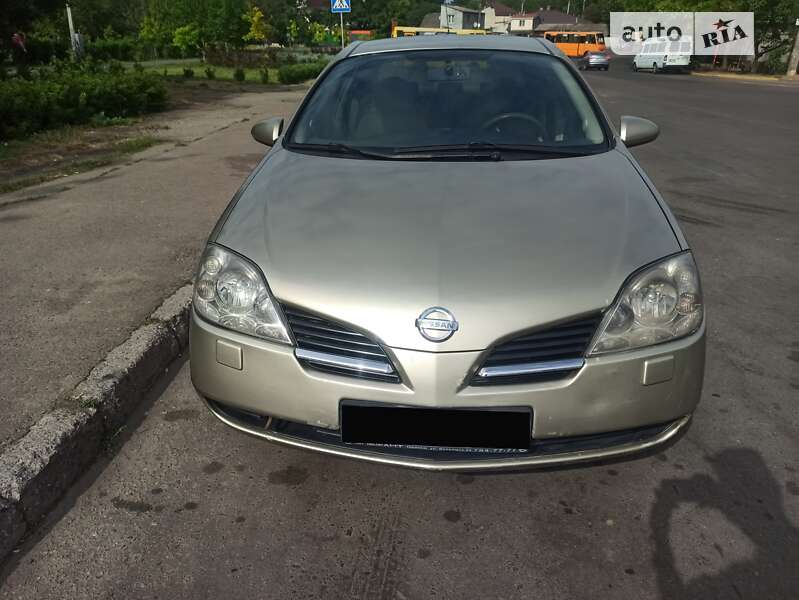 Nissan Primera 2004