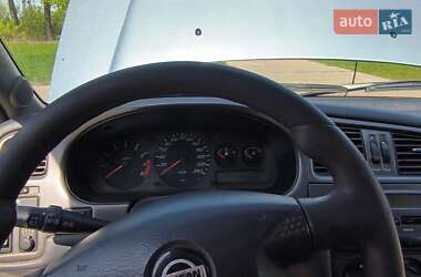 Седан Nissan Primera 2000 в Харкові