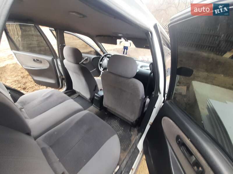 Універсал Nissan Primera 1995 в Львові фото 4 Універсал Nissan Primera 1995 в Львові