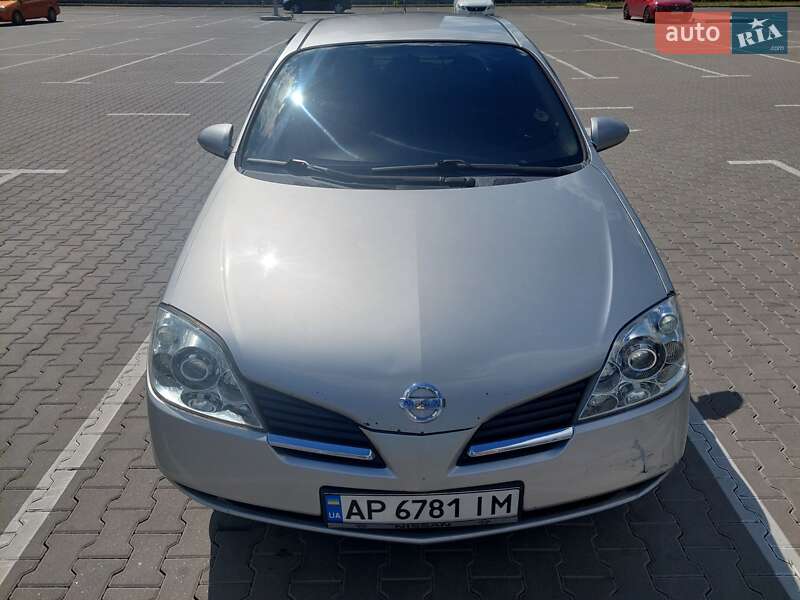 Nissan Primera 2003