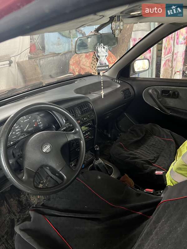 Универсал Nissan Primera 1992 в Зборове