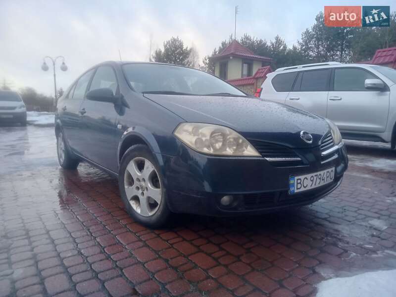 Седан Nissan Primera 2002 в 