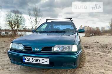 Седан Nissan Primera 1996 в Черкасах