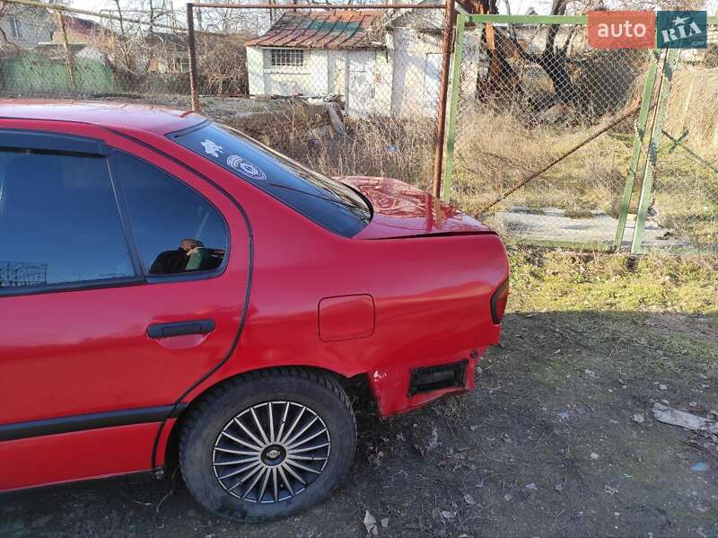 Седан Nissan Primera 1991 в Одессе