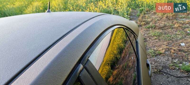 Седан Nissan Primera 2006 в Дніпрі