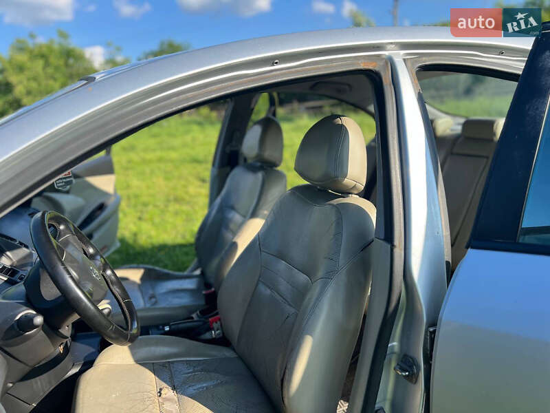 Седан Nissan Primera 2004 в Бердичеве