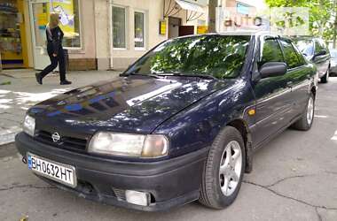 Седан Nissan Primera 1991 в Ізмаїлі