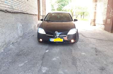 Седан Nissan Primera 2004 в Нововолынске