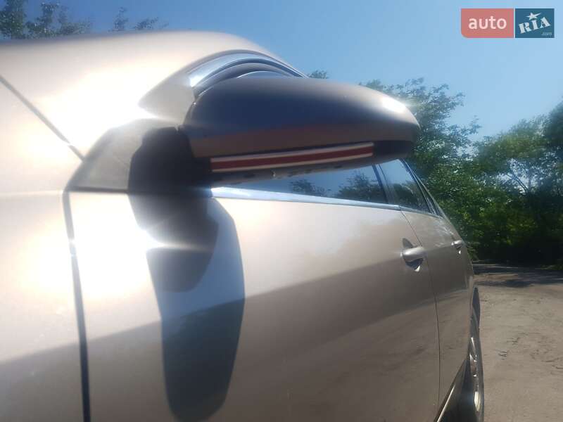 Седан Nissan Primera 2005 в Бродецком