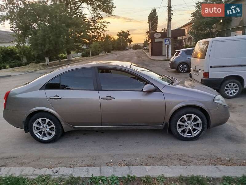 Седан Nissan Primera 2006 в Роздільній