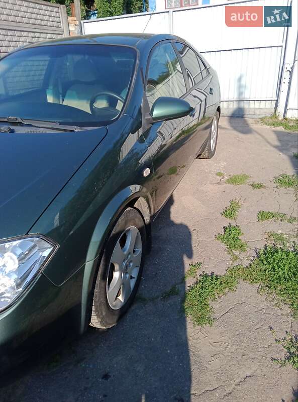 Седан Nissan Primera 2002 в Жмеринке