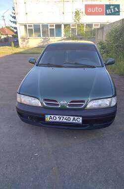 Седан Nissan Primera 1998 в Іршаві