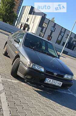 Седан Nissan Primera 1991 в Києві