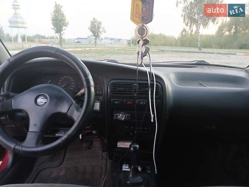 Седан Nissan Primera 1990 в Василькові