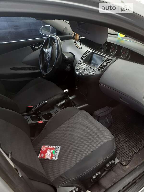 Універсал Nissan Primera 2002 в Краснограді